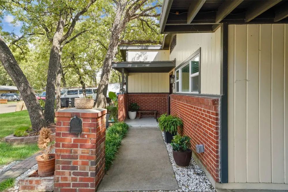 6320 Norma Street Fort Worth, TX 76112