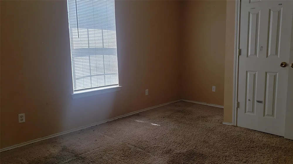 400 E Wise Street Bowie, TX 76230