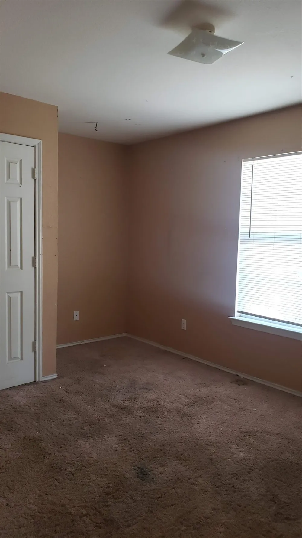 400 E Wise Street Bowie, TX 76230