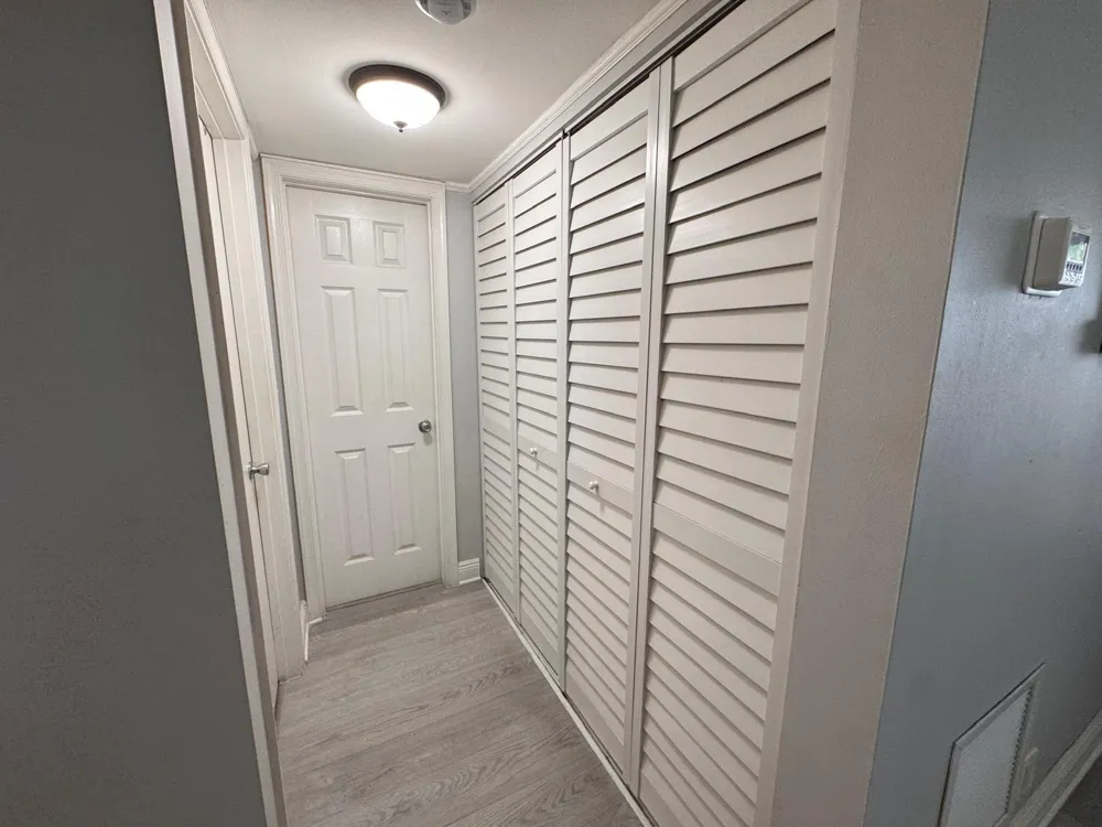 115 Lake Emerald Drive #410 Oakland Park, FL 33309