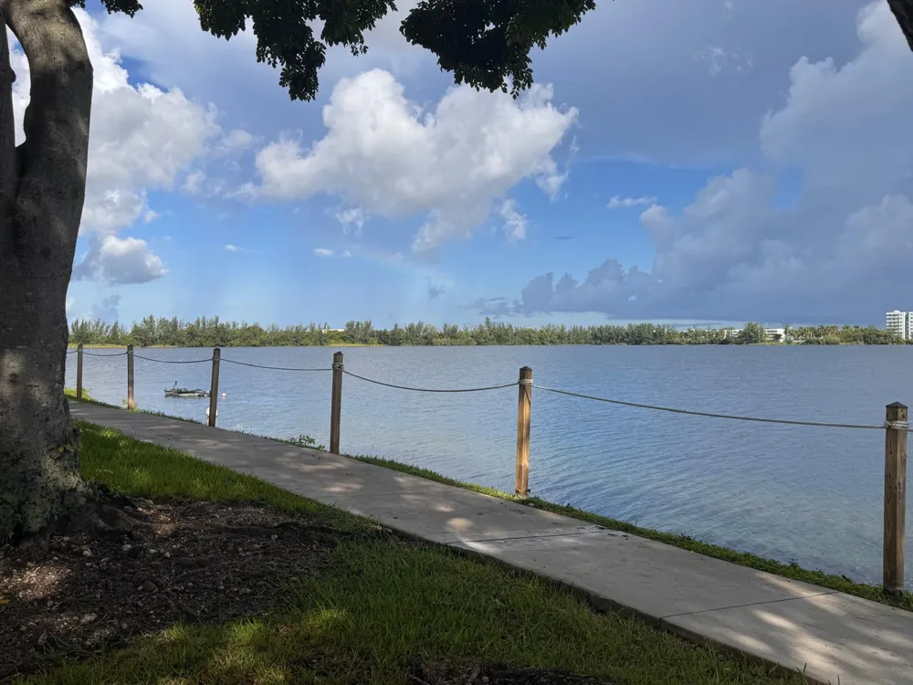 115 Lake Emerald Drive #410 Oakland Park, FL 33309