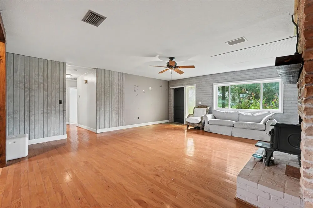 36653 BLANTON ROAD Dade City, FL 33523