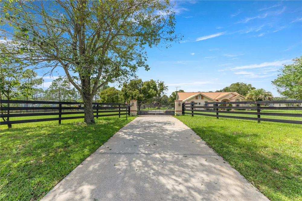 8400 SW 52ND COURT ocala, FL 34476