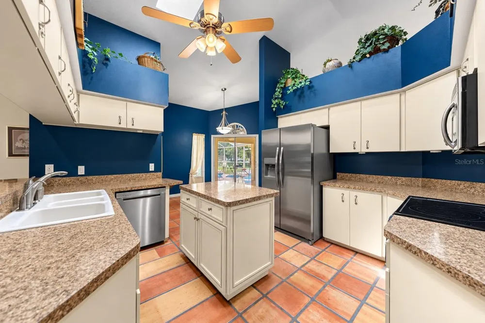 8400 SW 52ND COURT ocala, FL 34476