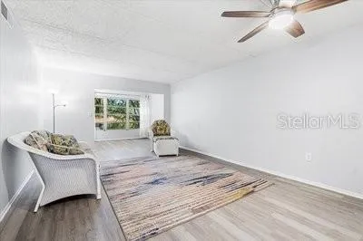 821 PATRICIA AVENUE #202 Dunedin, FL 34698