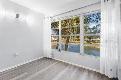 821 PATRICIA AVENUE #202 Dunedin, FL 34698