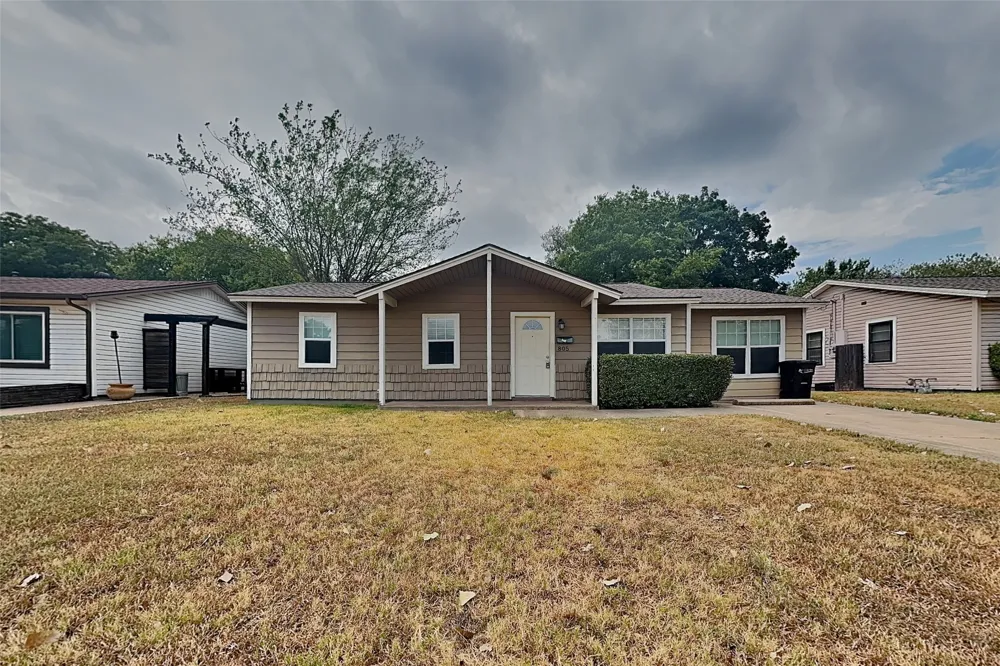 805 Aransas Drive Euless, TX 76039