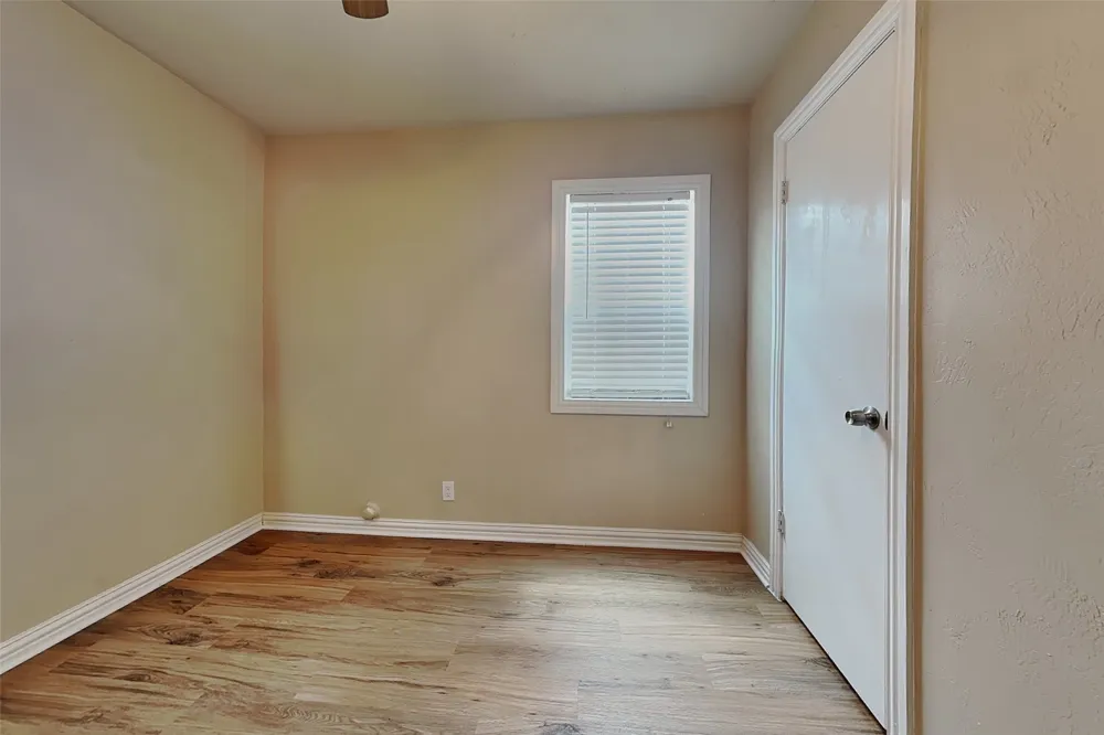 805 Aransas Drive Euless, TX 76039