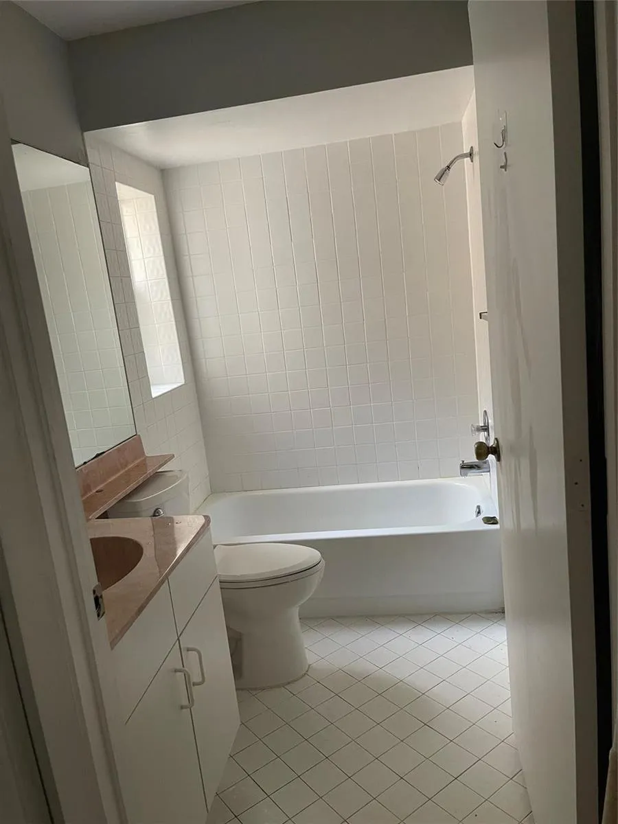480 Somerset Way Weston, FL 33326