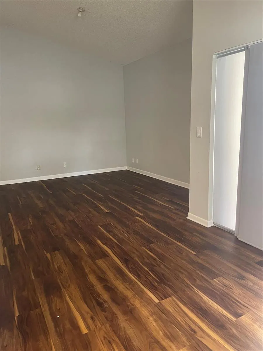 480 Somerset Way Weston, FL 33326