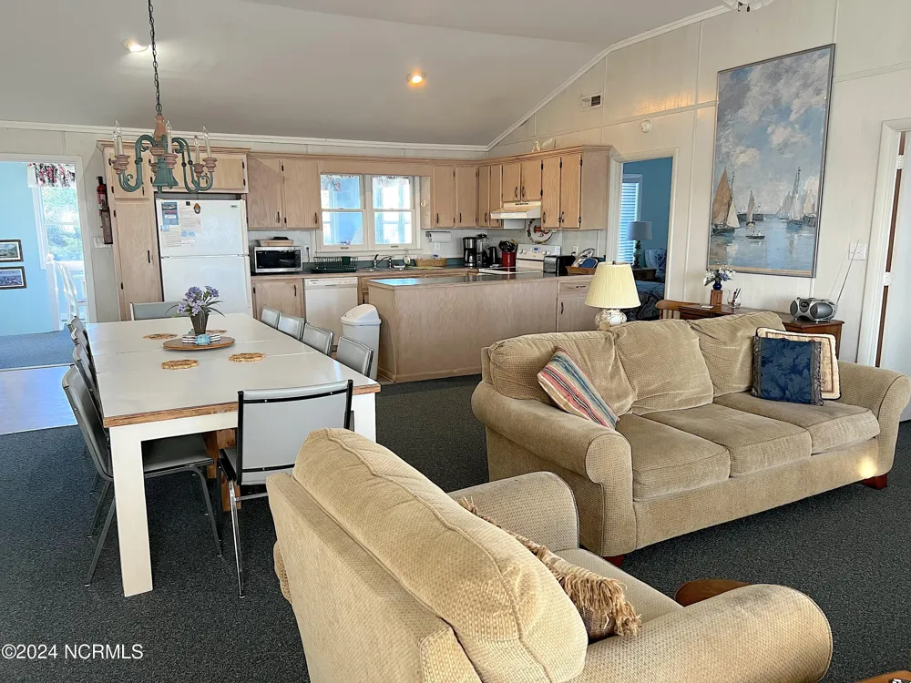 5204 Ocean Drive Emerald Isle, NC 28594