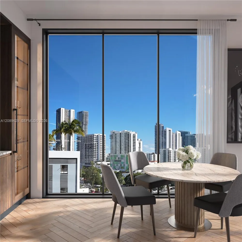 94 NE 29th St #302 Miami, FL 33137