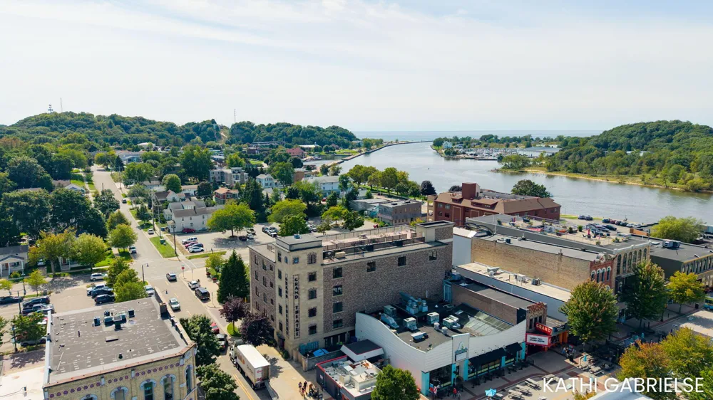 11 S 1st Street #505 Grand Haven City, MI 49417