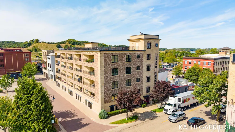11 S 1st Street #505 Grand Haven City, MI 49417