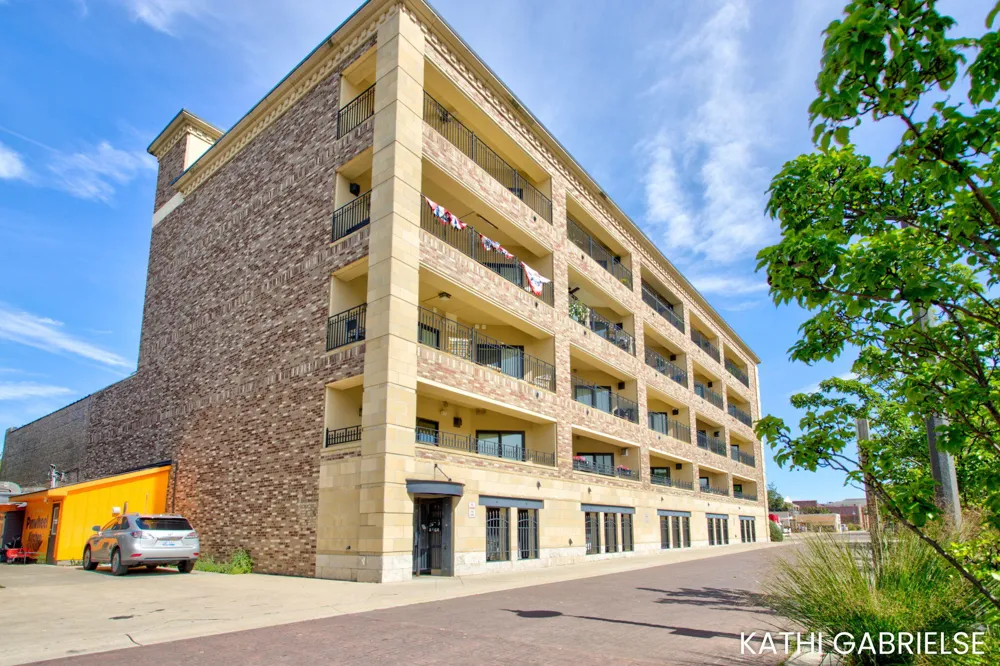 11 S 1st Street #505 Grand Haven City, MI 49417
