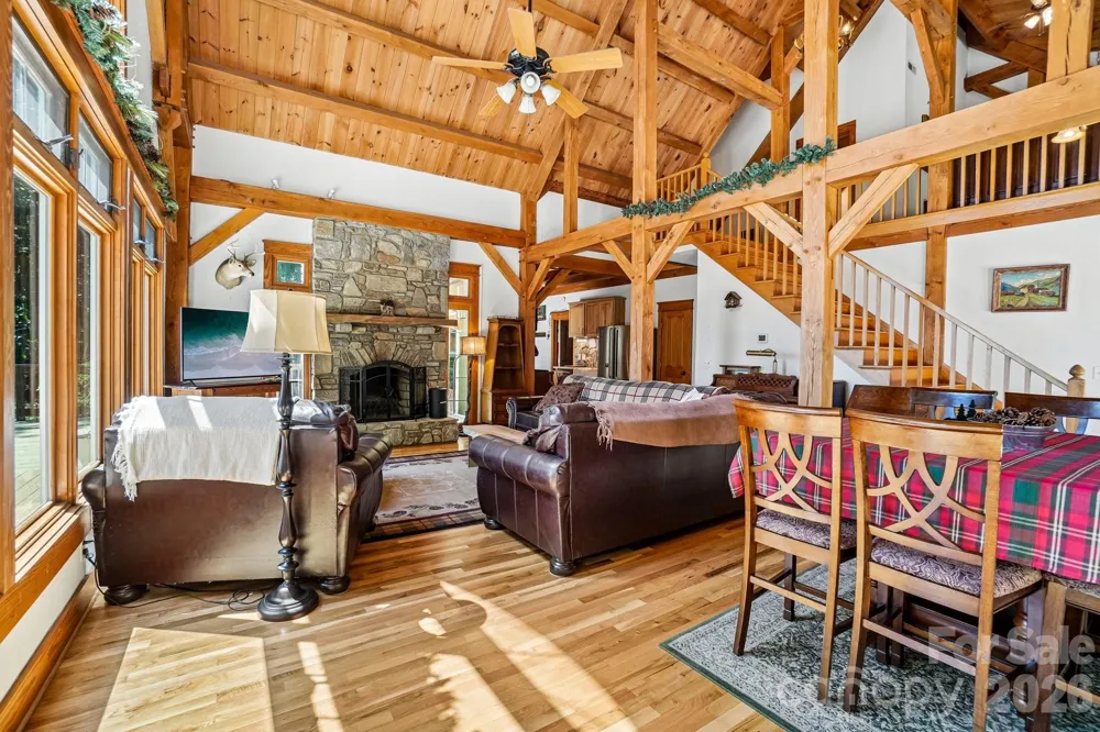 2705 Sand Branch Road Black Mountain, NC 28711