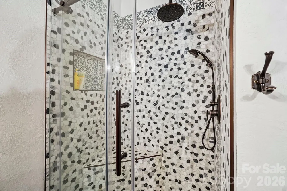 2705 Sand Branch Road Black Mountain, NC 28711