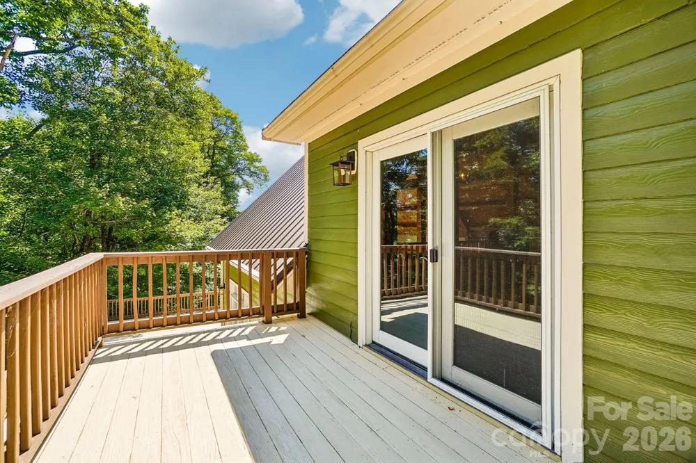 2705 Sand Branch Road Black Mountain, NC 28711