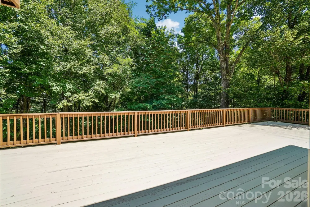2705 Sand Branch Road Black Mountain, NC 28711