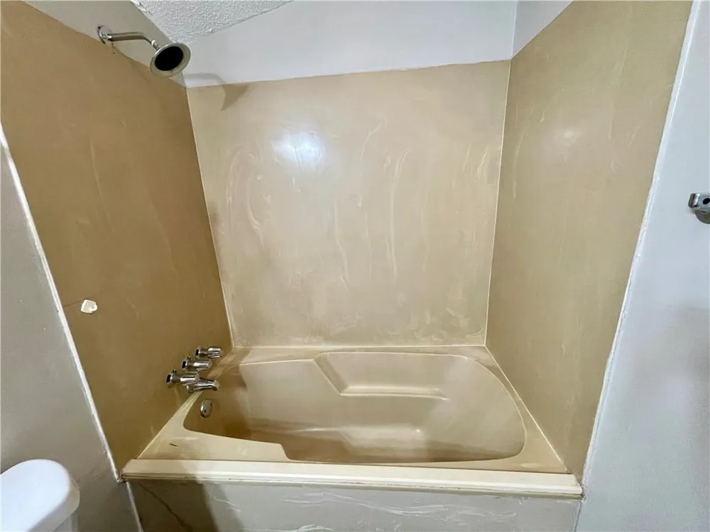 5806 Par Four Court Lithonia, GA 30038