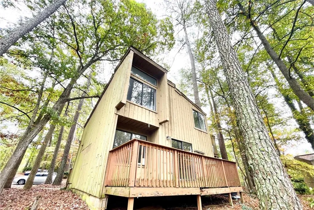 5806 Par Four Court Lithonia, GA 30038