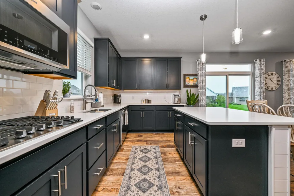 13370 Ardroe Avenue Rosemount, MN 55068