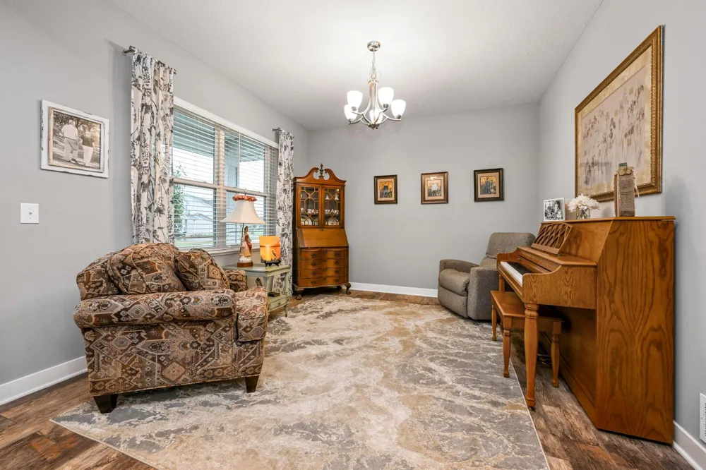 13370 Ardroe Avenue Rosemount, MN 55068