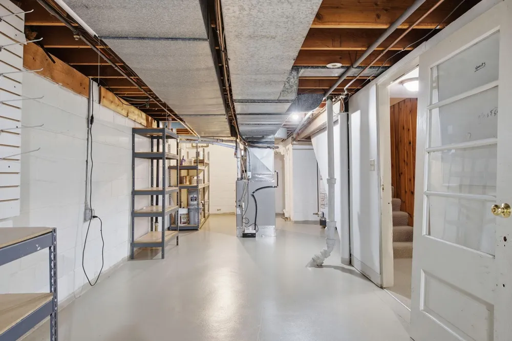 667 Wheelock Parkway W Saint Paul, MN 55117