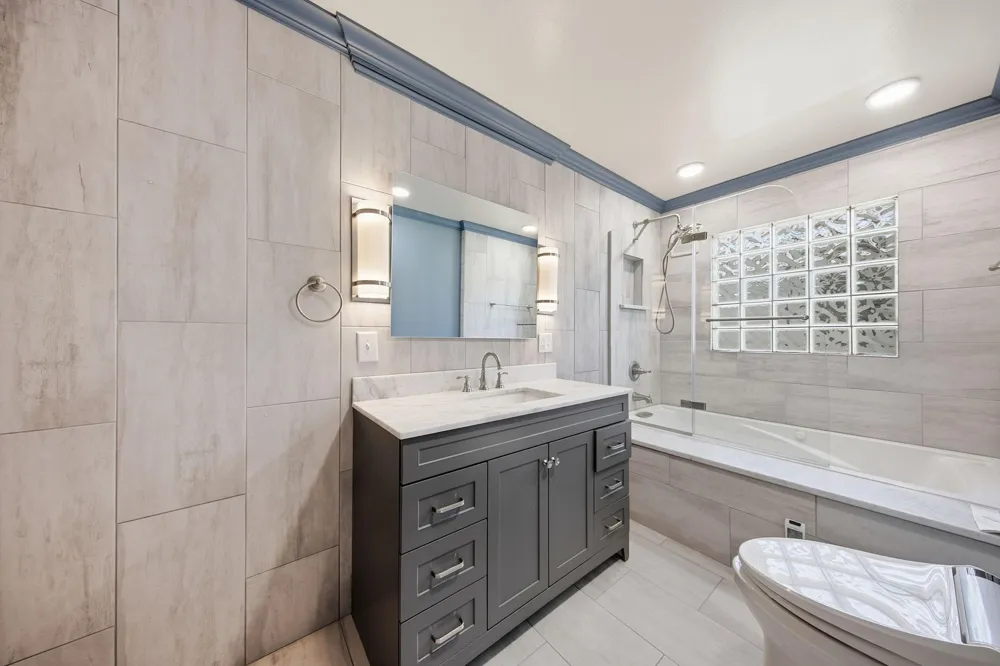 667 Wheelock Parkway W Saint Paul, MN 55117
