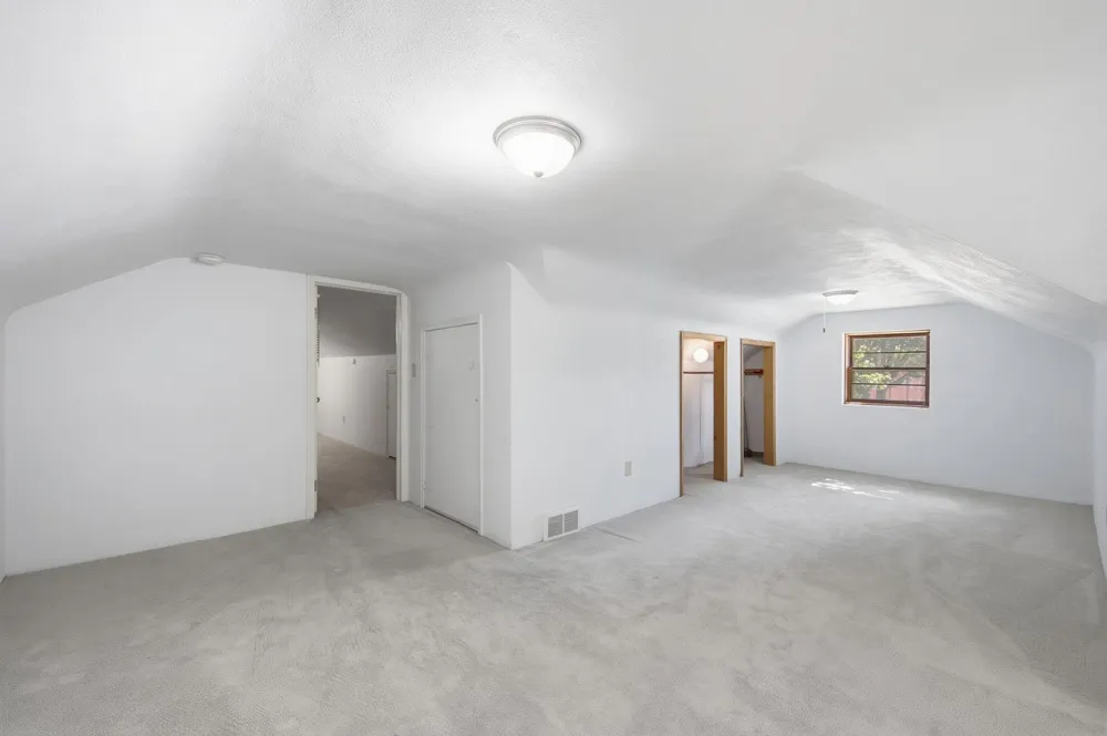 667 Wheelock Parkway W Saint Paul, MN 55117
