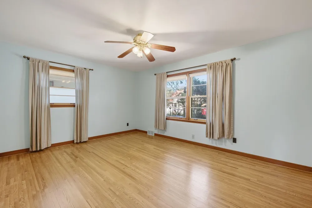 667 Wheelock Parkway W Saint Paul, MN 55117