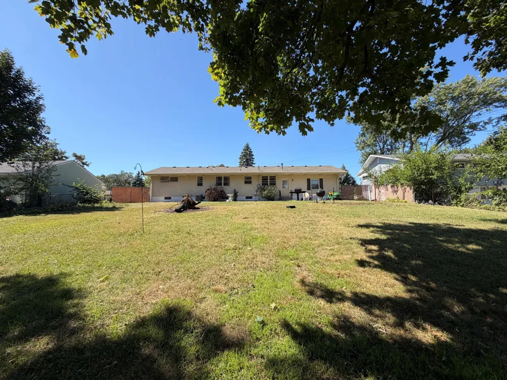 7538 Carmen Avenue Inver Grove Heights, MN 55076