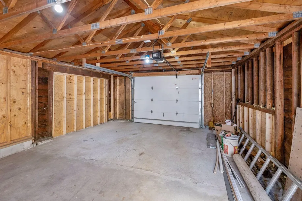 1391 White Bear Avenue Saint Paul, MN 55106