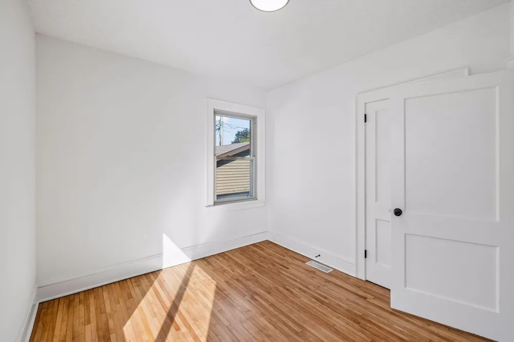 1391 White Bear Avenue Saint Paul, MN 55106