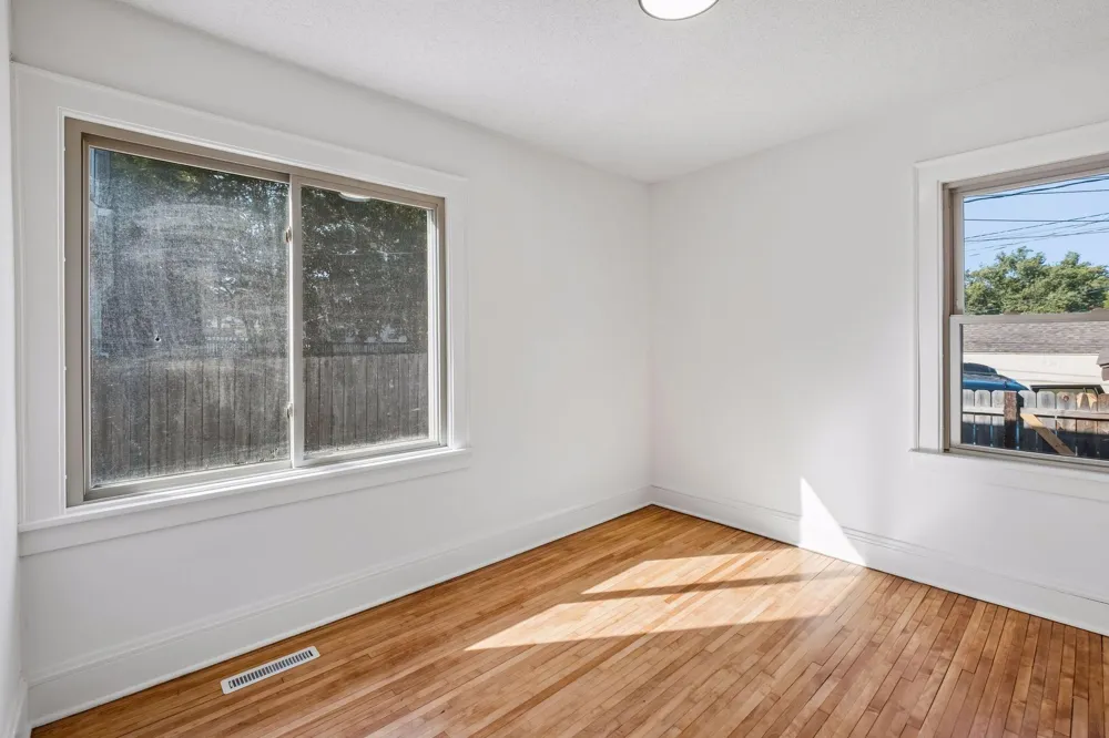1391 White Bear Avenue Saint Paul, MN 55106