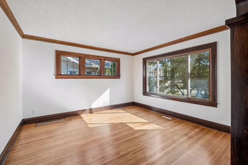 1391 White Bear Avenue Saint Paul, MN 55106