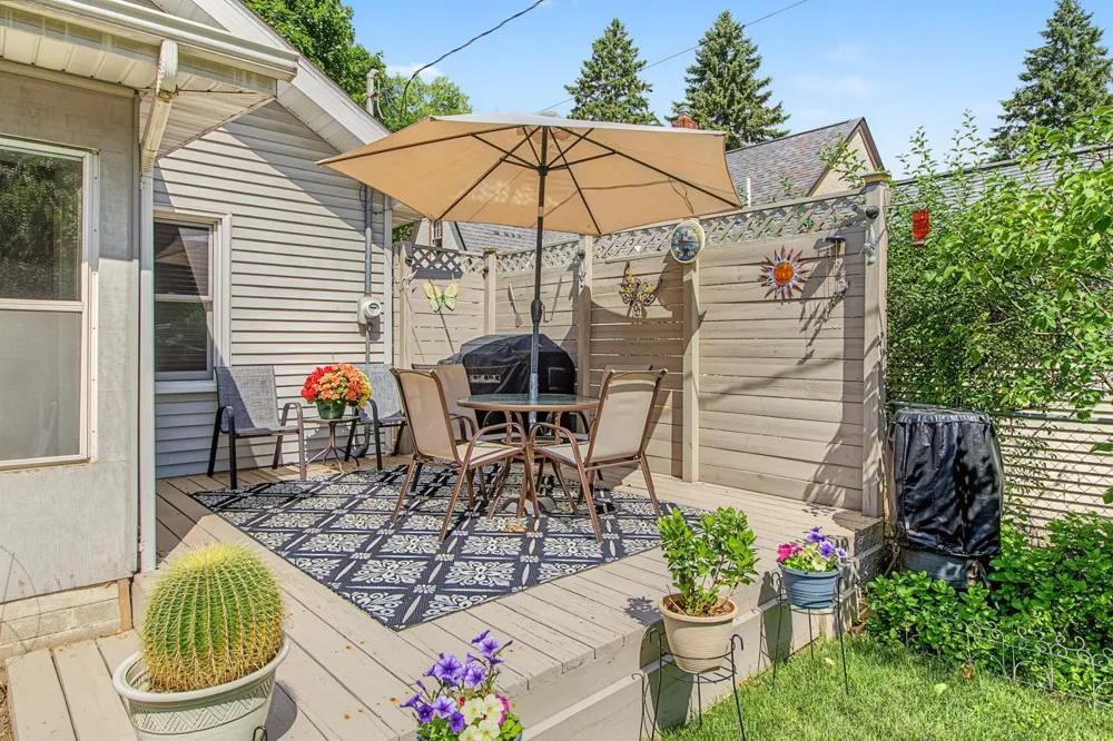 956 Winslow Avenue West Saint Paul, MN 55118