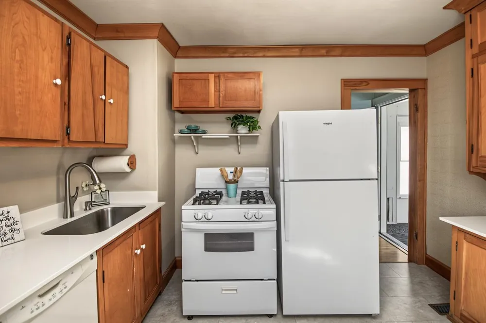 956 Winslow Avenue West Saint Paul, MN 55118