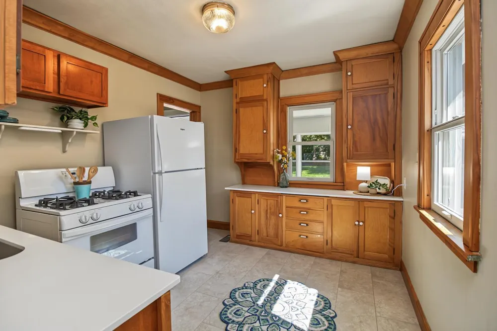 956 Winslow Avenue West Saint Paul, MN 55118
