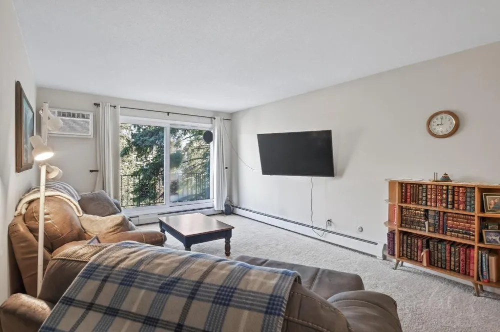 181 Little Canada Road E #334 Little Canada, MN 55117