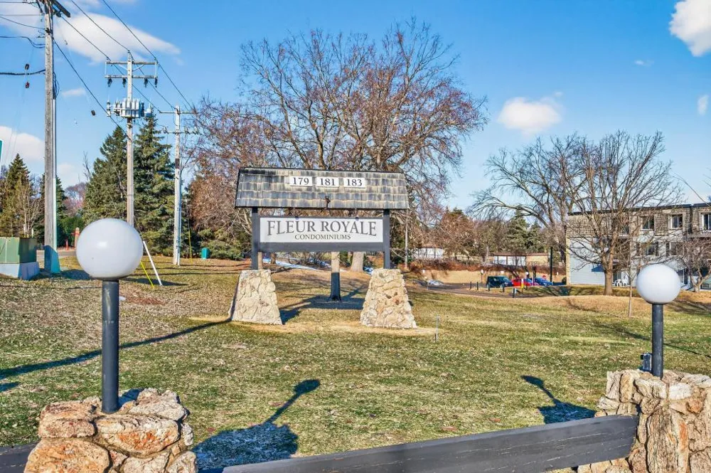 181 Little Canada Road E #334 Little Canada, MN 55117