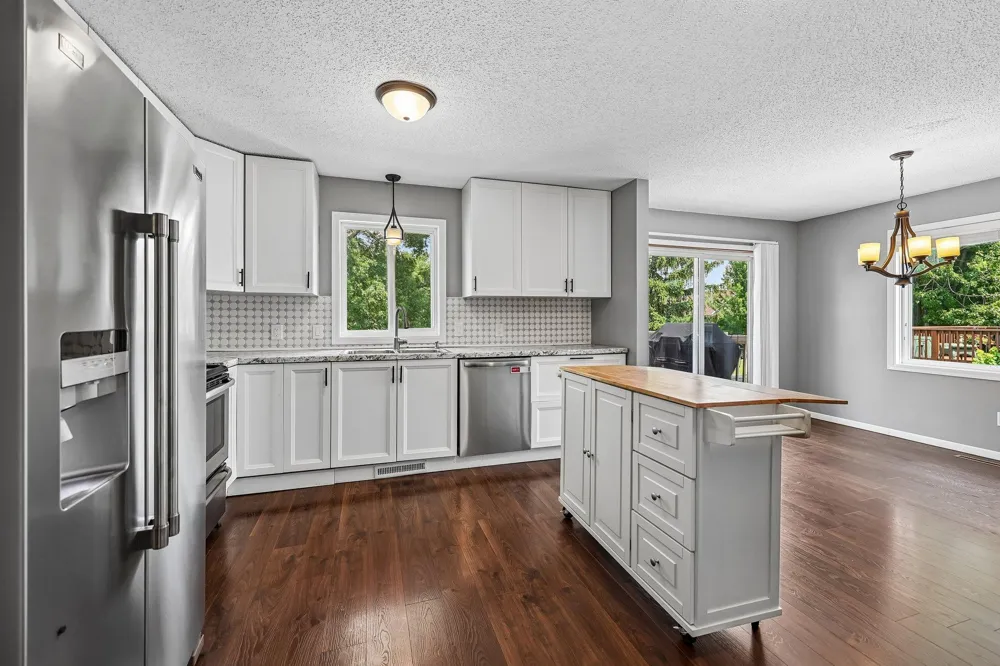 905 Walnut Street Farmington, MN 55024