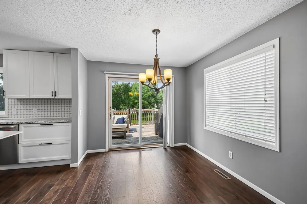 905 Walnut Street Farmington, MN 55024