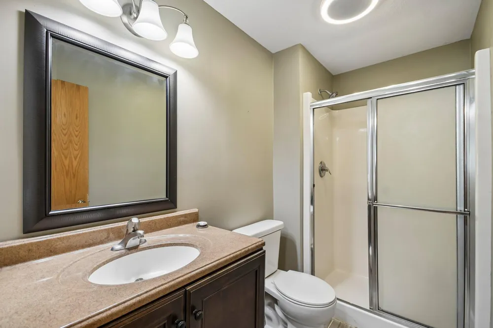 905 Walnut Street Farmington, MN 55024