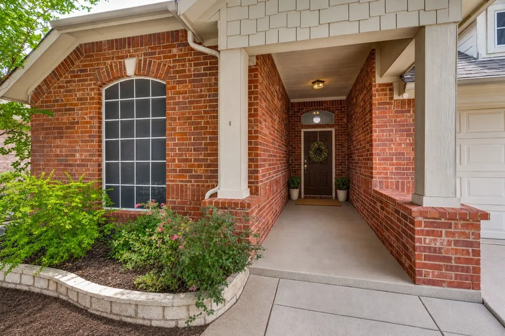 1316 Mountain Air Trail Fort Worth, TX 76131