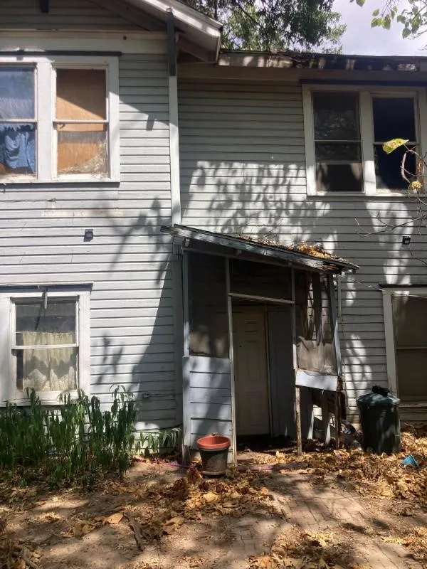 801 W Houston Street Paris, TX 75460