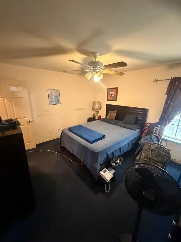 918 Bayonne Street Dallas, TX 75212