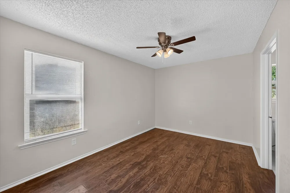 209 Water Lane Crowley, TX 76036