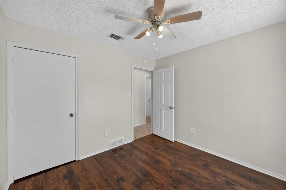 209 Water Lane Crowley, TX 76036