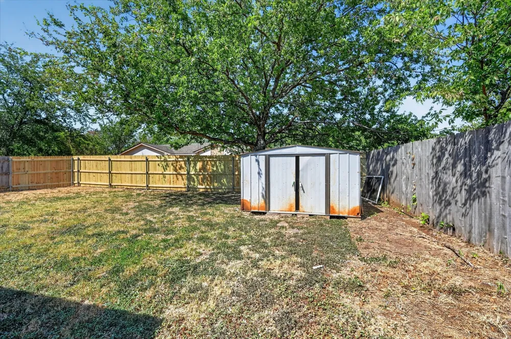 209 Water Lane Crowley, TX 76036